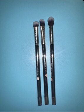 Bundle of M.I.A by Massiel brushes